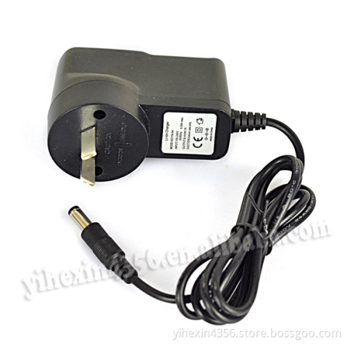 AC100 - 240V Input DC8.4V Output AU Battery Portable Charger for headlamp bike light flashlight